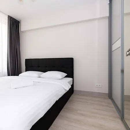 Calm Oasis/apt, By Cohost