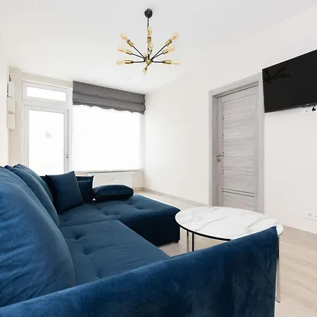 Calm Oasis/apt, By Cohost  Palanga
